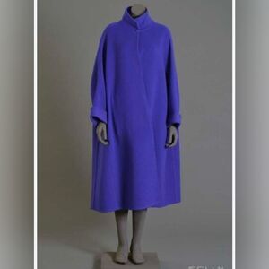 Vintage Cynthia Rowley 100% Wool Women's cobalt blue 💙 Coat